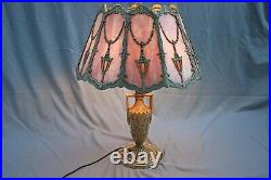 1920 Bradley & Hubbard Antique Slag glass lamp