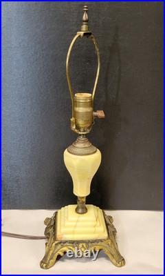 1920s-1930s Houze/Akro Agate Custard Slag Glass Table Lamp Art Deco Skyscraper