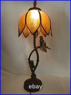 29 SLAG STAINED GLASS SHADE With MONKEYS On A PALM TREE TABLE LAMP