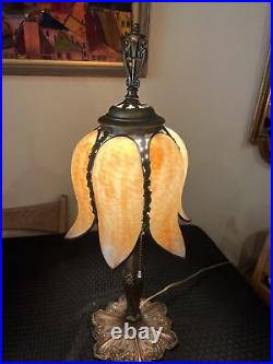 ANTIQUE ART NOUVEAU Miller Style Slag Glass Tulip Bronze Metal Table Lamp Light