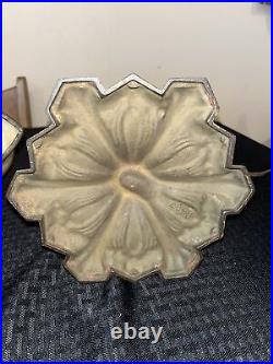 ANTIQUE ART NOUVEAU Miller Style Slag Glass Tulip Bronze Metal Table Lamp Light