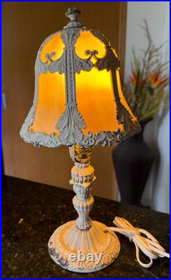 Antique 1920s Salem Bros Bell Shaped Slag Glass Boudoir Lamp 16H Ivory Metal