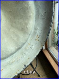 Antique 1920s Salem Bros Bell Shaped Slag Glass Boudoir Lamp 16H Ivory Metal