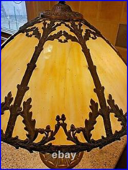 Antique Acorn motif floral Slag caramel art glass 8 panel parlor table lamp