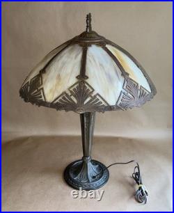 Antique American Arts & Crafts Bronze Slag Glass 8 Panel Table Lampe