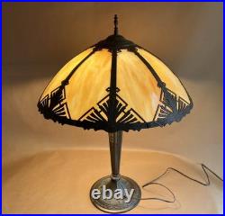 Antique American Arts & Crafts Bronze Slag Glass 8 Panel Table Lampe