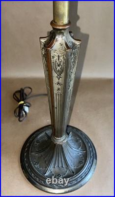 Antique American Arts & Crafts Bronze Slag Glass 8 Panel Table Lampe