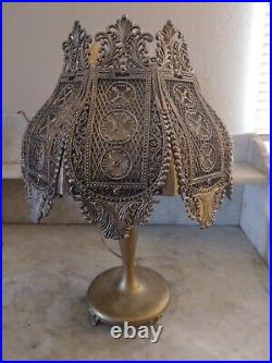Antique Art Nouveau Pairpoint Lamp Heavily Detailed Filigree Slag Glass Shade