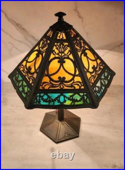 Antique Arts & CRAFTS Bradley Hubbard Marked Slag Glass Table Lamp 19x15