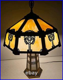Antique Arts & Crafts 18 Panel Caramel Slag Glass Lamp With Lighted Base Miller