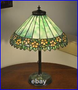 Antique Arts & Crafts Unique Leaded Lamp Periwinkle Slag Glass Lamp