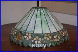 Antique Arts & Crafts Unique Leaded Lamp Periwinkle Slag Glass Lamp