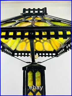 Antique Bradley & Hubbard Cast iron Slag Glass Arts Crafts Lamp REWIRE repair