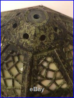 Antique Bradley & Hubbard Murano Glass Frog skin Finish Slag Lamp Shade 15