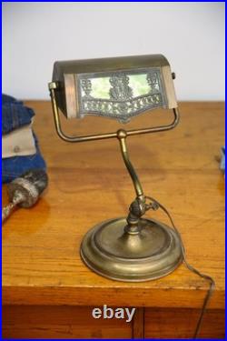 Antique Brass Bankers lamp Slag Glass Shade Desk Light Vintage Art Nouveau Deco