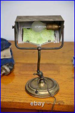 Antique Brass Bankers lamp Slag Glass Shade Desk Light Vintage Art Nouveau Deco