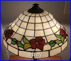 Antique Charles Parker Leaded Slag Stained Glass Banded Red Rose Table Lamp