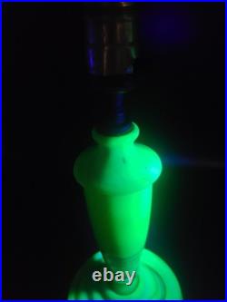 Antique HouzeX Green Slag Glass Table Lamp Houze 1928 Glows Works Uranium