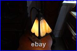 Antique Mission Arts & Crafts desk Lamp Banker Lamp Slag Glass Shade