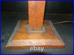Antique Oak Arts & Crafts Pyramid Carmel Slag Glass Lamp 18 x14.5 x13.88 V. G