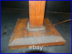 Antique Oak Arts & Crafts Pyramid Carmel Slag Glass Lamp 18 x14.5 x13.88 V. G