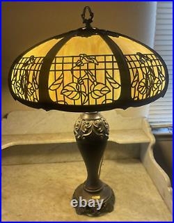 Antique Polygon Beige Chicago Lamp Co Slag Glass Shade withDale Tiffany Base Lamp Antique Polygon Beige Chicago Lamp Co Slag Glass Shade withDale Tiffany Base Lamp