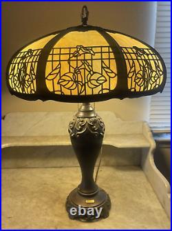 Antique Polygon Beige Chicago Lamp Co Slag Glass Shade withDale Tiffany Base Lamp Antique Polygon Beige Chicago Lamp Co Slag Glass Shade withDale Tiffany Base Lamp