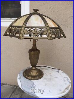 Antique SIGNED Bradley Hubbard Table Lamp Convex Slag Glass Grapes Vines Leaves