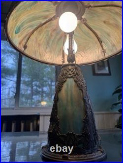 Antique Slag Glass Lamp With Base That Lights Up Antique Slag Glass Lamp With Base That Lights Up