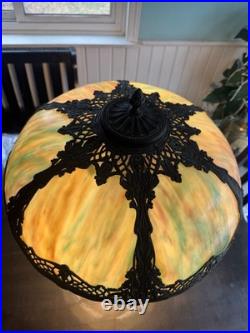 Antique Slag Glass Lamp With Base That Lights Up Antique Slag Glass Lamp With Base That Lights Up