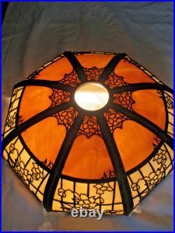 Antique Slag Glass Rare 16 Panel 2 Color Dogwood Pattern Electric Table Lamp