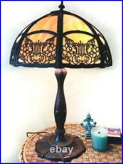 Antique The Mosaic Shade Co. Chicago Bent Slag Glass Table Lamp. Circa 1905-1914