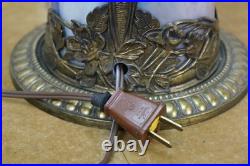 Antique Victorian Aesthetic Arts Nouveau Stained Slag Glass Parlor Lamp 25
