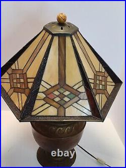 Antique Working PARKER Bronze Vase Urn Art Nouveau Leaded Glass Shade Table Lamp