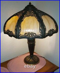 Art Nouveau Foliate Filigree 8 Panel Shade Slag Glass & Brass Stand Table Lamp