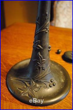 Arts & Crafts, Art Nouveau Handel, B & H Era Leaded Stained Slag Glass Bronze Lamp