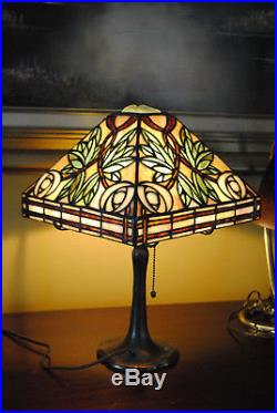 Arts & Crafts, Nouveau, Signed Handel Leaded Stained Slag Turtle Glass Table Lamp