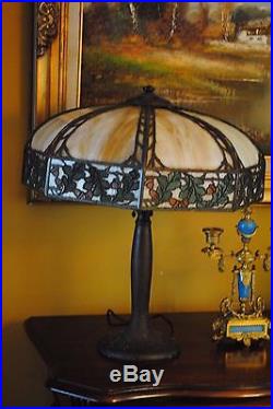 Arts & Crafts, Nouveau Signed Handel Oak Leaves & Acorns Slag Glass Lamp