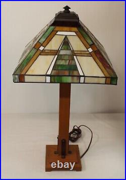 Arts & Crafts Style Table Lamp Slag Glass Shade Wood Body Tall Lamp