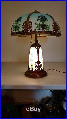 Arts and Crafts Style Antique Lighted base Slag glass Lamp Handel era