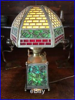 Bradley Hubbard Antique Vintage Arts Crafts Slag Glass Genie Lamp Handel era