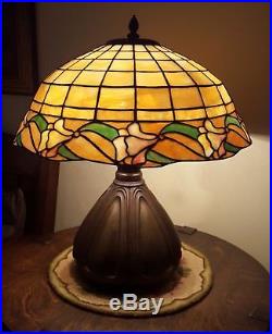 Bradley & Hubbard Arts & Crafts Leaded Slag Stained Glass Lamp Handel Era