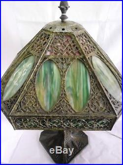 Bradley & Hubbard'Arts & Crafts Slag Glass Table Lamp' 25 Tall