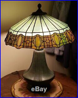 Bradley & Hubbard B&H Arts & Crafts Leaded Slag Stained Glass Lamp Tiffany Era