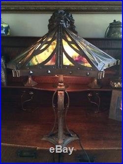 Bradley hubbard antique arts crafts mission slag glass leaded lamp handel era nr