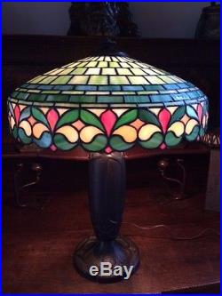 Bradley hubbard antique slag glass arts crafts mission handel era desk lamp nr