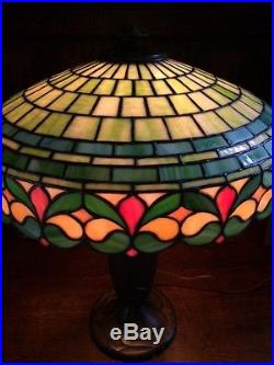 Bradley hubbard antique slag glass arts crafts mission handel era desk lamp nr