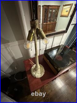 Ca. 1920 Edward Miller & Co. Antique Slag Glass Table Lamp