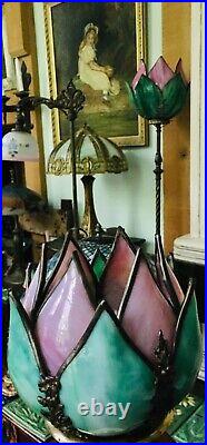 Circa 1920 Two-Color Petal Bent Slag Glass Lamp Shade