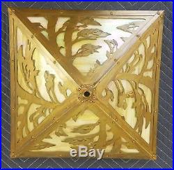 Circa 2000 Brass Oak Slag Glass Arts & Crafts Table Lamp Stickley Limbert Style